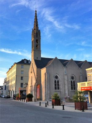 Église Saint Thomas Becket Bénodet